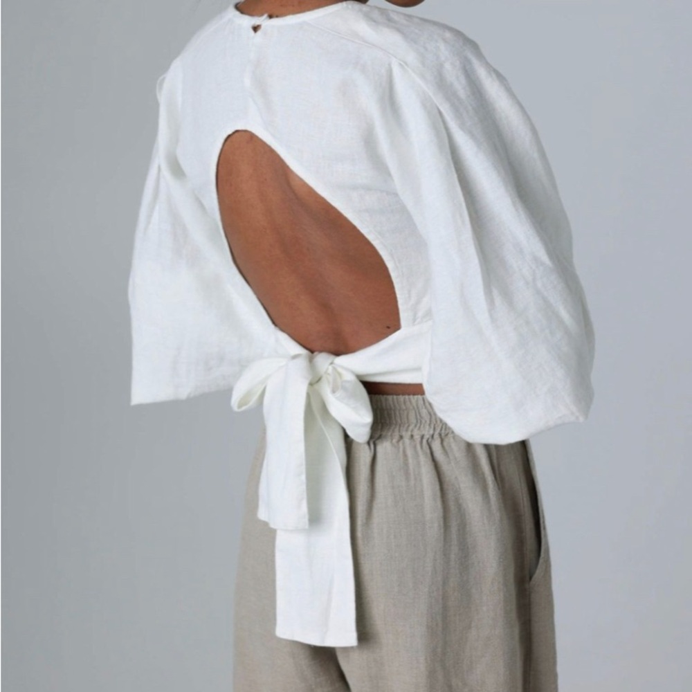 Vintage Women’s Medium  Tieback Cotton Top from 60-70’s Mid Length Sleeve